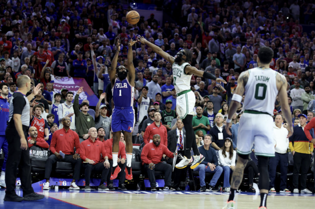 NBA，凯尔特人加时绝杀雄鹿终结对手七连胜